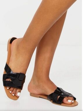 Woven Slide Sandals - Black